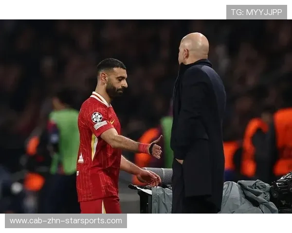 利物浦高压逼抢奏效,萨拉赫侧翼突击打穿整条防线